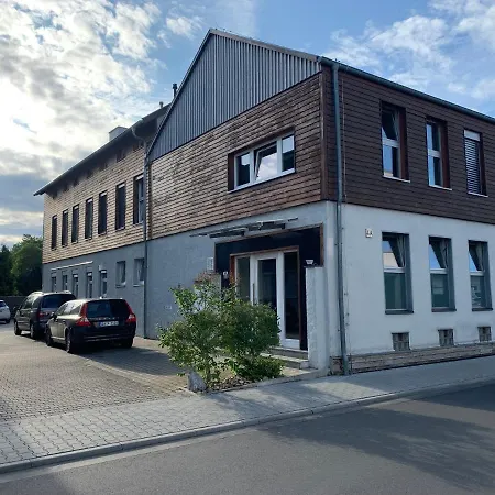 140 Qm Grosses Loft Mit 2 Schlafzimmern Im Fabrikstil Apartment