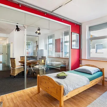 Loftwohnung 140 Qm Mit Parkplatz, Wlan, 2 Schlafzimmer, Terrasse , Waescheservice アパート Groß-Umstadt